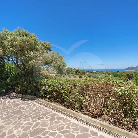 Il Golfo * بورتوفيرّايو